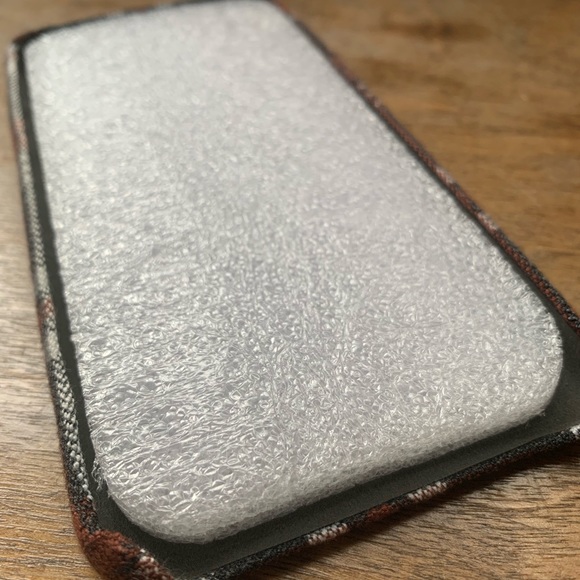 iPhoneXS Max Plaid Case - Picture 3 of 5